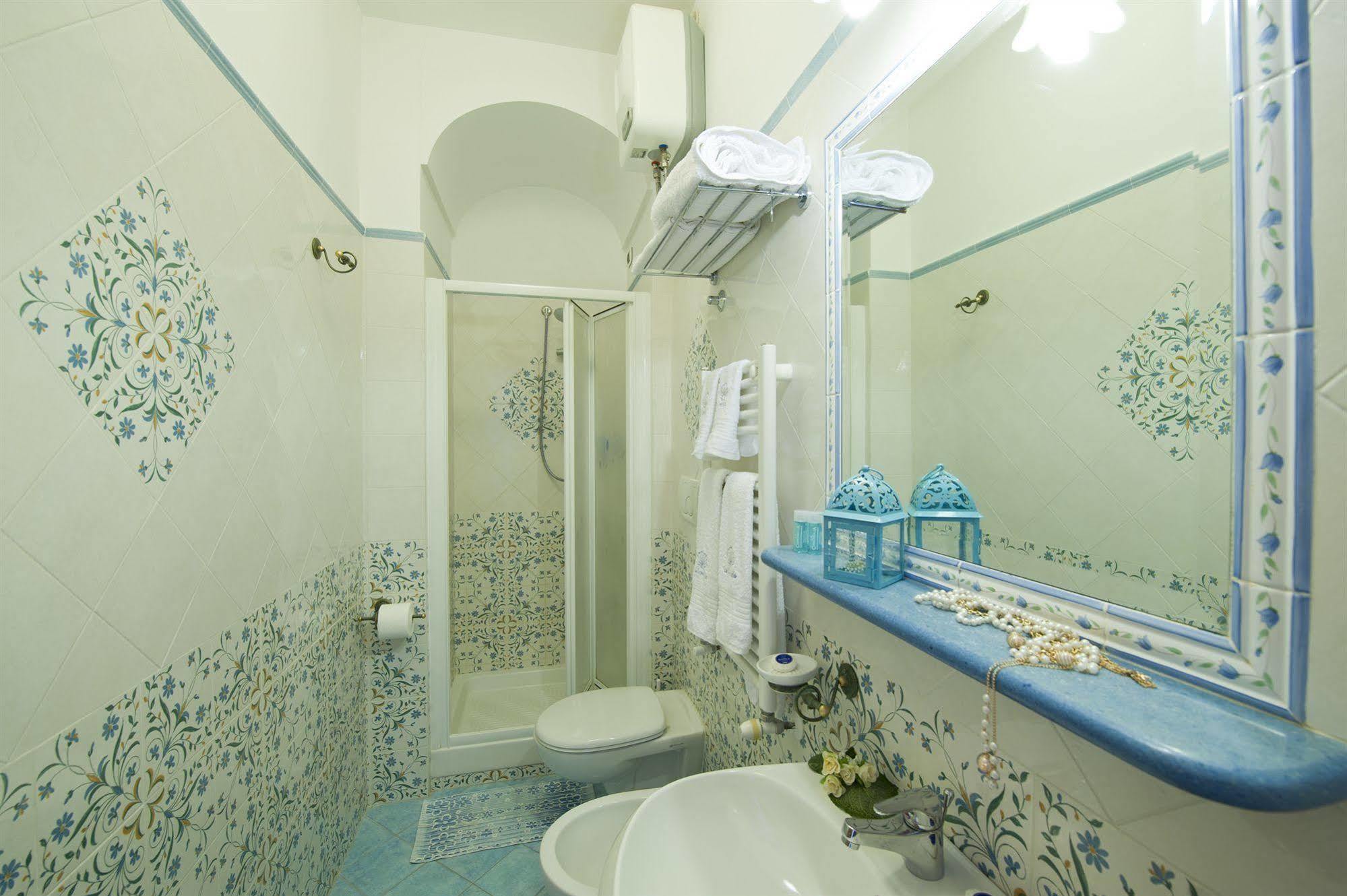 Hotel La Conchiglia Praiano Εξωτερικό φωτογραφία